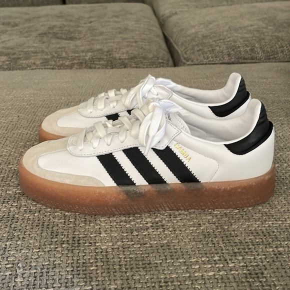 NWT ADIDAS Samba Platform Sneakers! - Picture 9 of 15